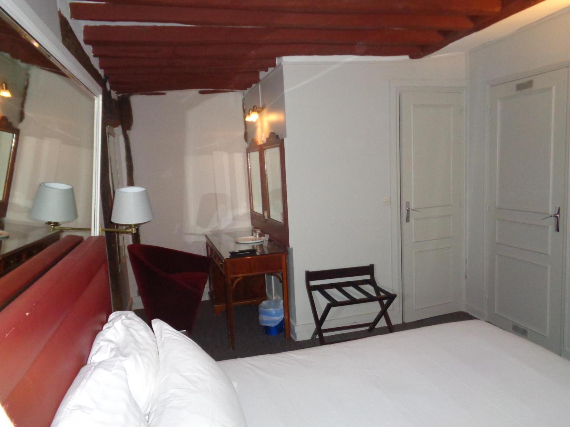 Hotel Les Degres De Notre Dame Paris Exterior foto