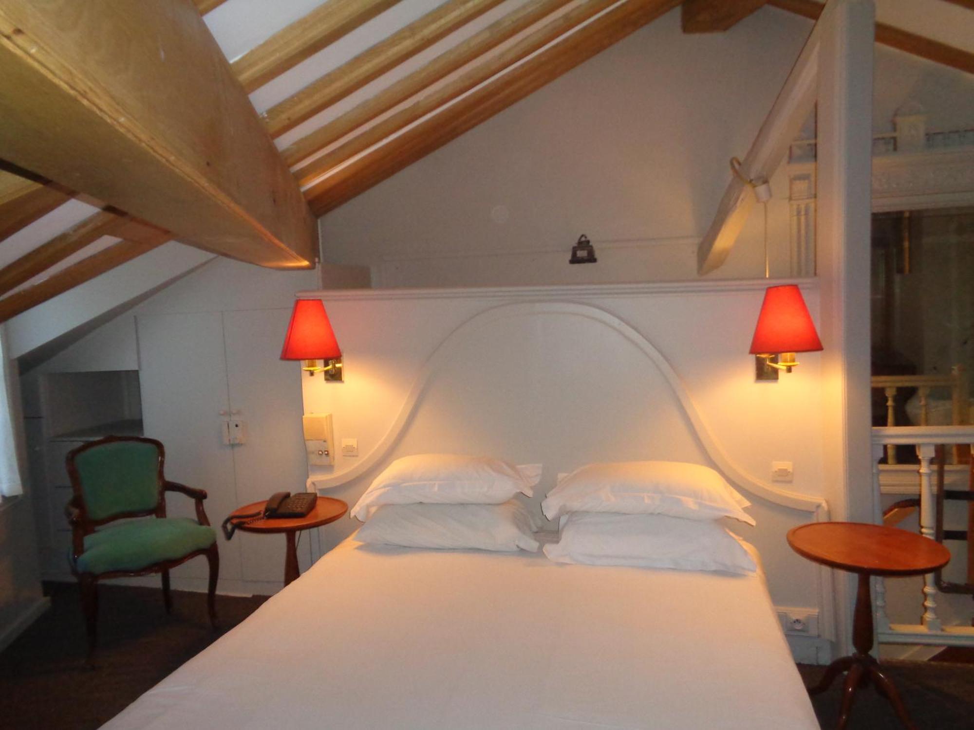 Hotel Les Degres De Notre Dame Paris Exterior foto
